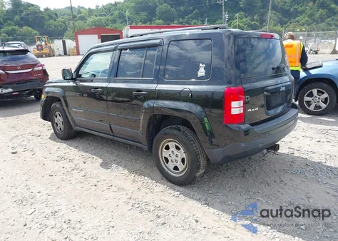 2015 Jeep Patriot Altitude Edition/Sport из США, поврежденный, VIN 1C4NJRBB5FD279663